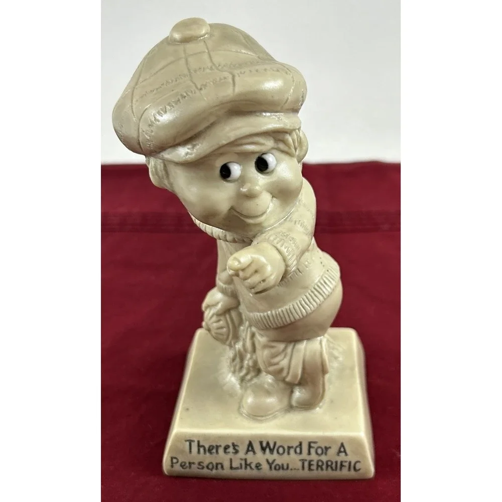 Vtg R & W Berries Co's. Figurine 1970 